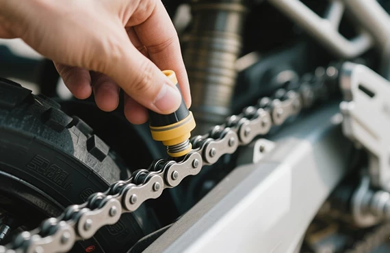 Motorcycle chain maintenance and usage precautions: the key to ensuring riding safety and performance